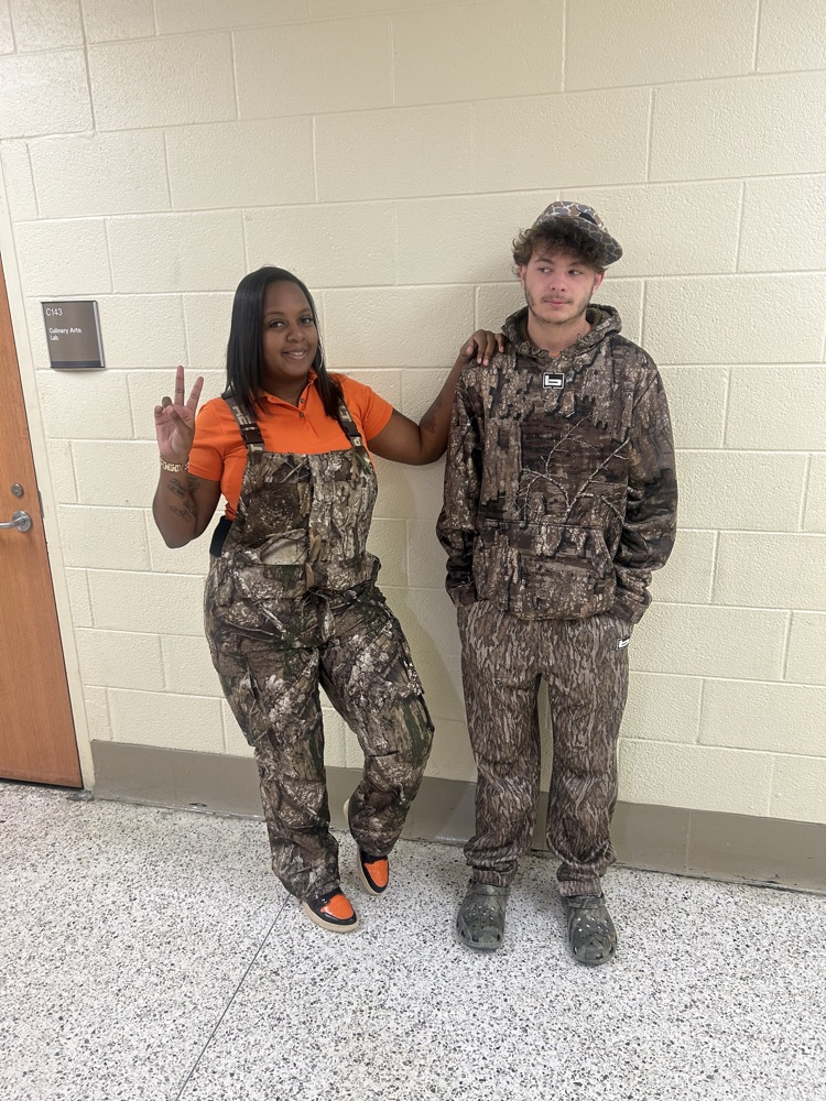 Twins & Triple “T” Thursday (Attendance Spirit Week)