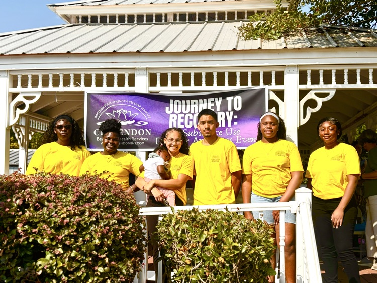 LE students assisting at Clarendon Mental Health 