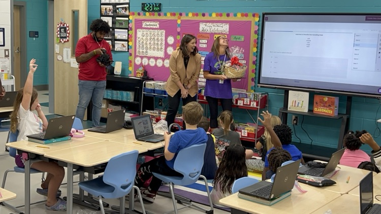 WLTX TEACHER OF THE WEEK