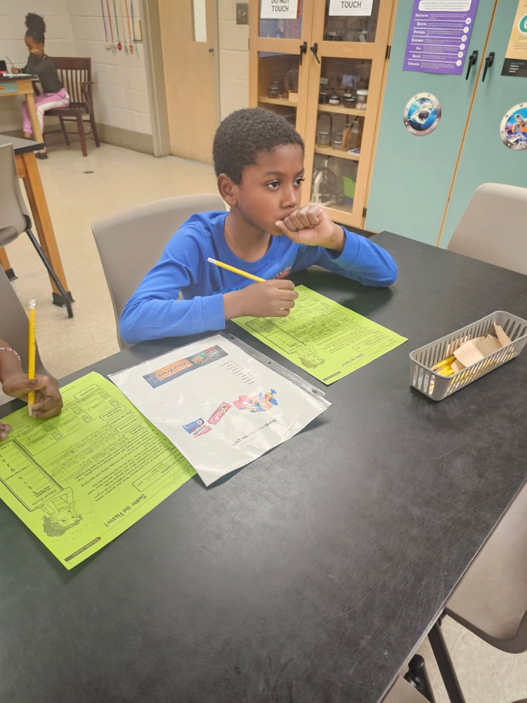 Mrs. C. Britt engages her scholars in a “Savor the Flavor” experiment during STEM LAB. 