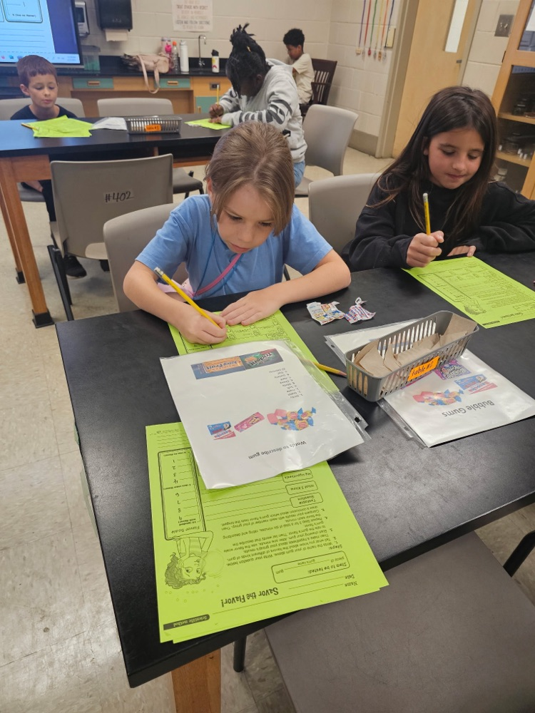 Mrs. C. Britt engages her scholars in a “Savor the Flavor” experiment during STEM LAB. 