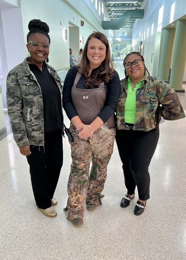 EC HoCo Spirit Week – Camo Day 