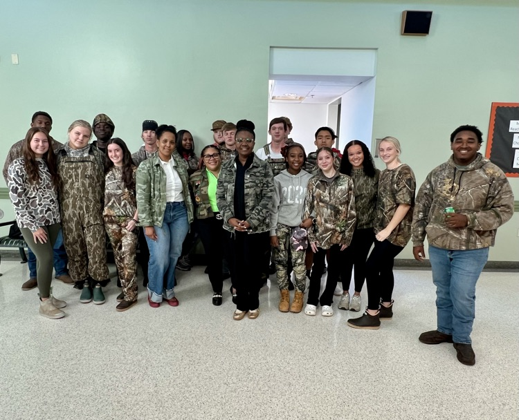 EC Hoco Spirit Week - Camo Day 