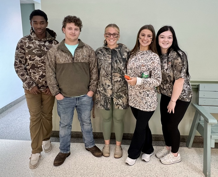EC Hoco Spirit Week - Camo Day 