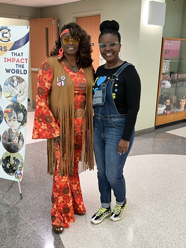 EC HoCo Spirt Week - Decades Day