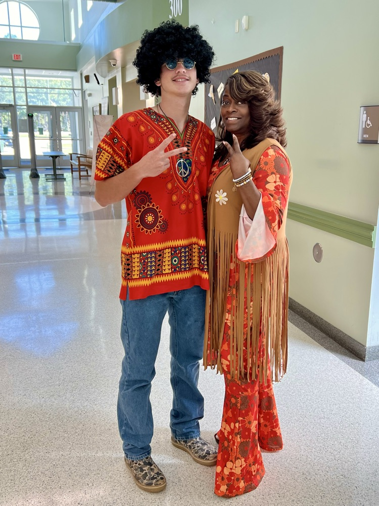 EC HoCo Spirt Week - Decades Day