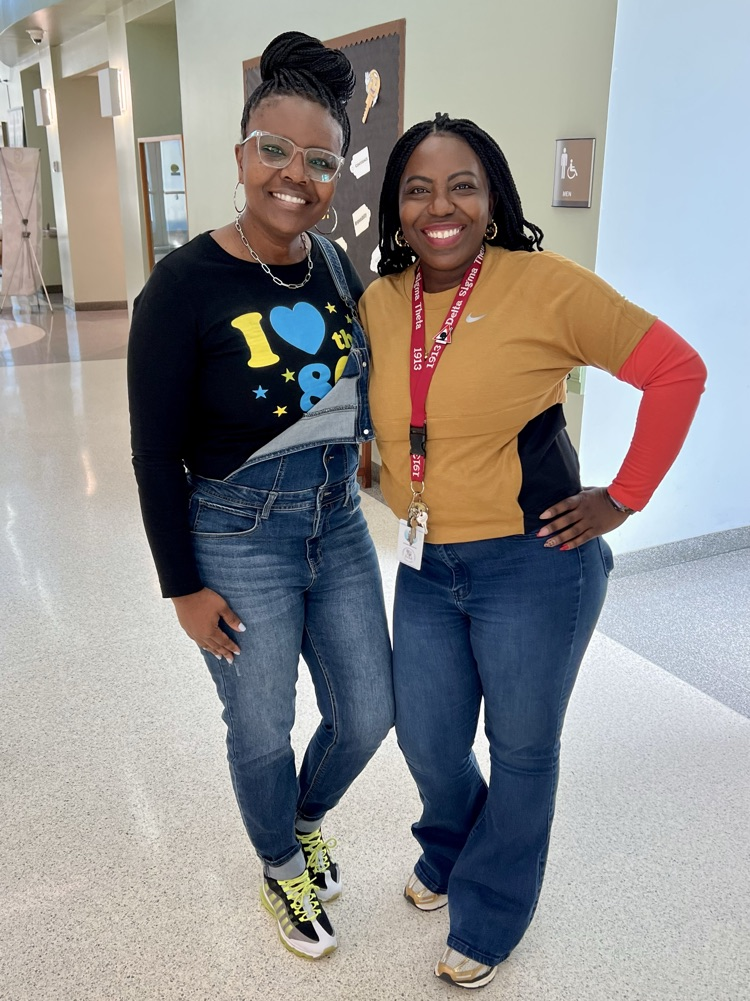 EC HoCo Spirt Week - Decades Day