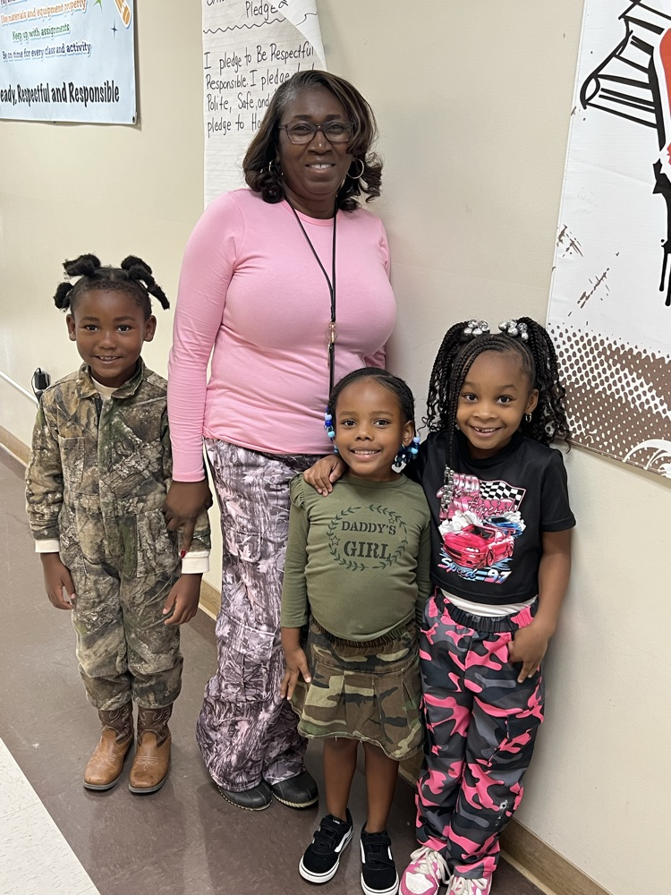 Red Ribbon Week - Camo Day (Three) 