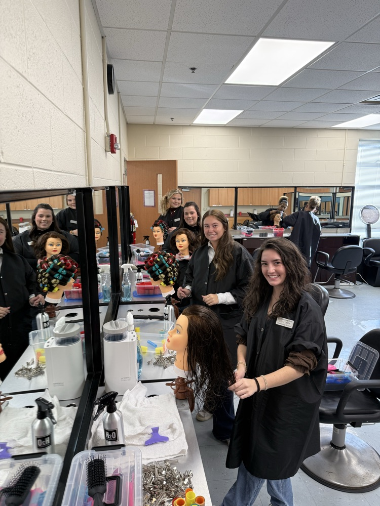 Cosmetology 3 Students 