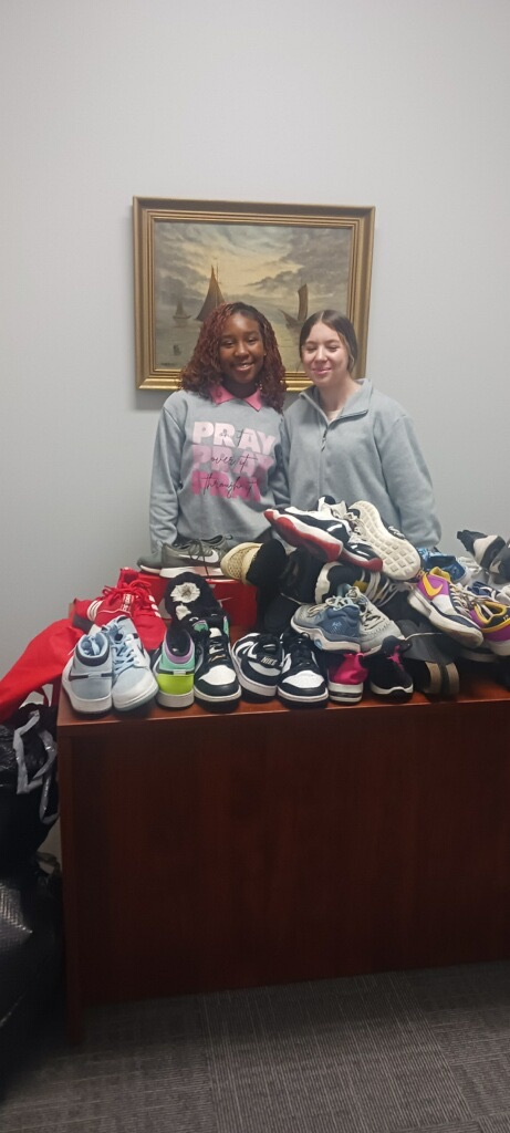 LE Community Service 