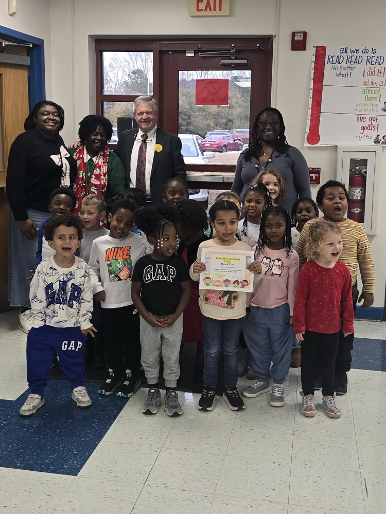 MECC Readers Pizza Party 