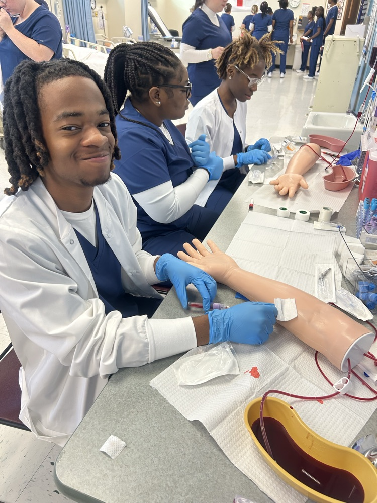 Clinical Studies Students Future Phlebotomist 