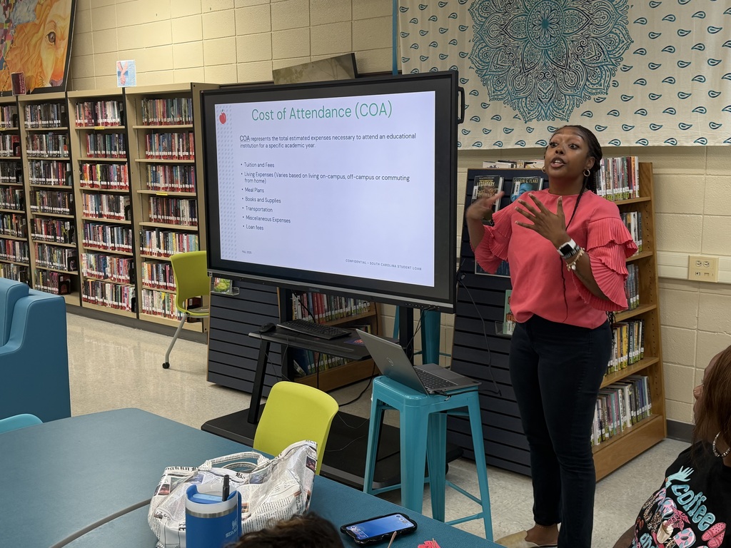Manning High School held FAFSA night to assist parents with financial aid and next steps.