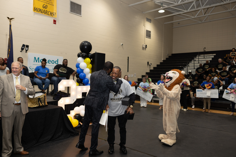 Quinten Kelly District TOY