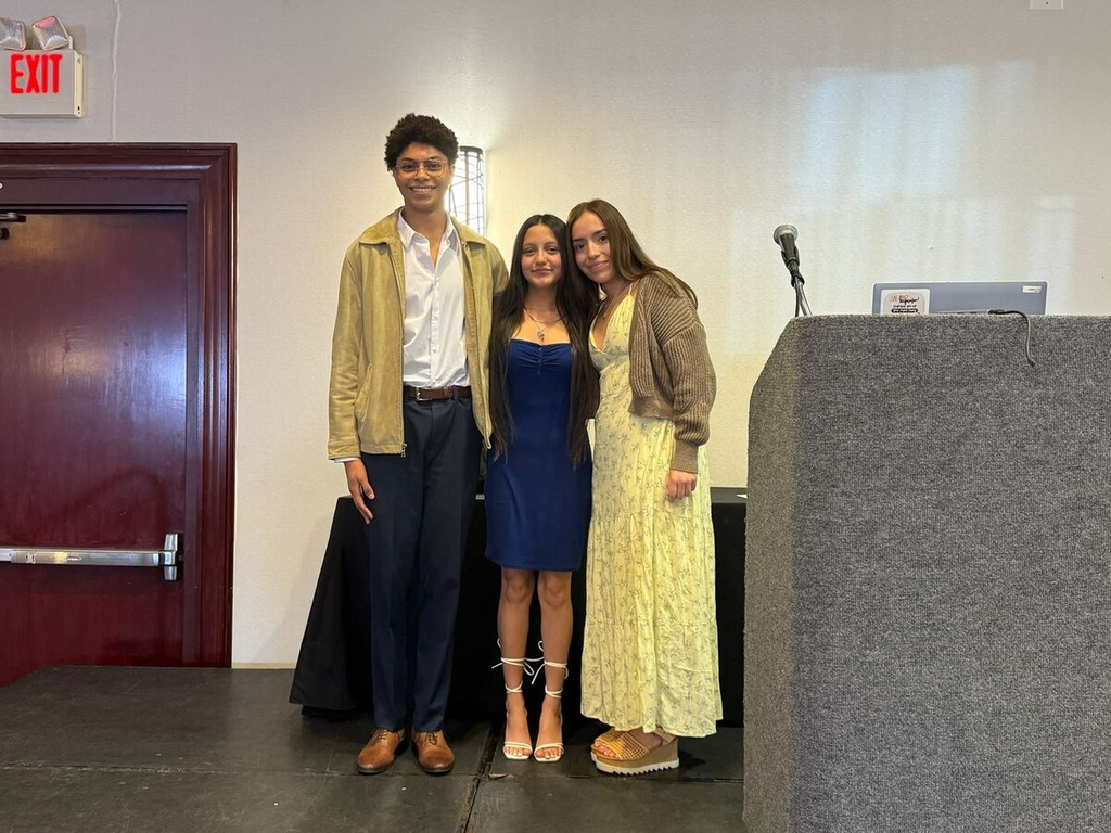 Studens speaking at Conference