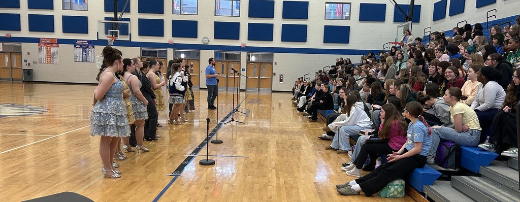 WCHS Performs for CPMS