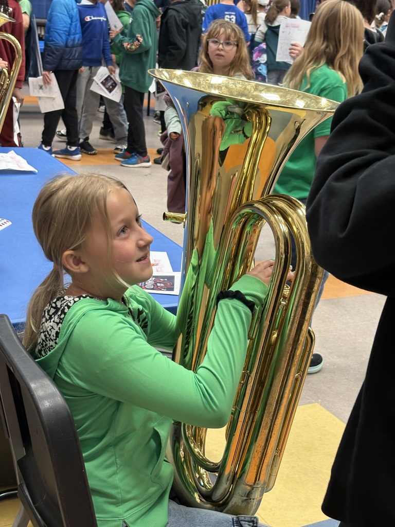 CES 5th graders visit CPMS