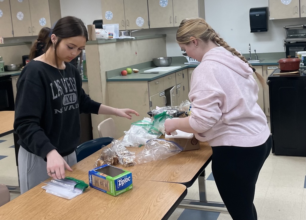 Students preparing food