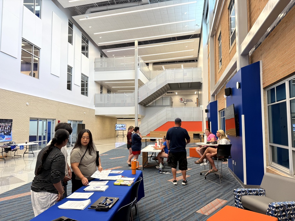 Freshman Orientation at Whiteland Community High School