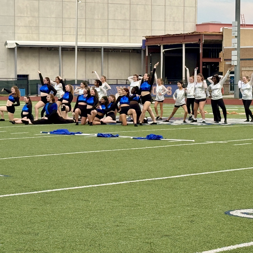 Dance team end pose