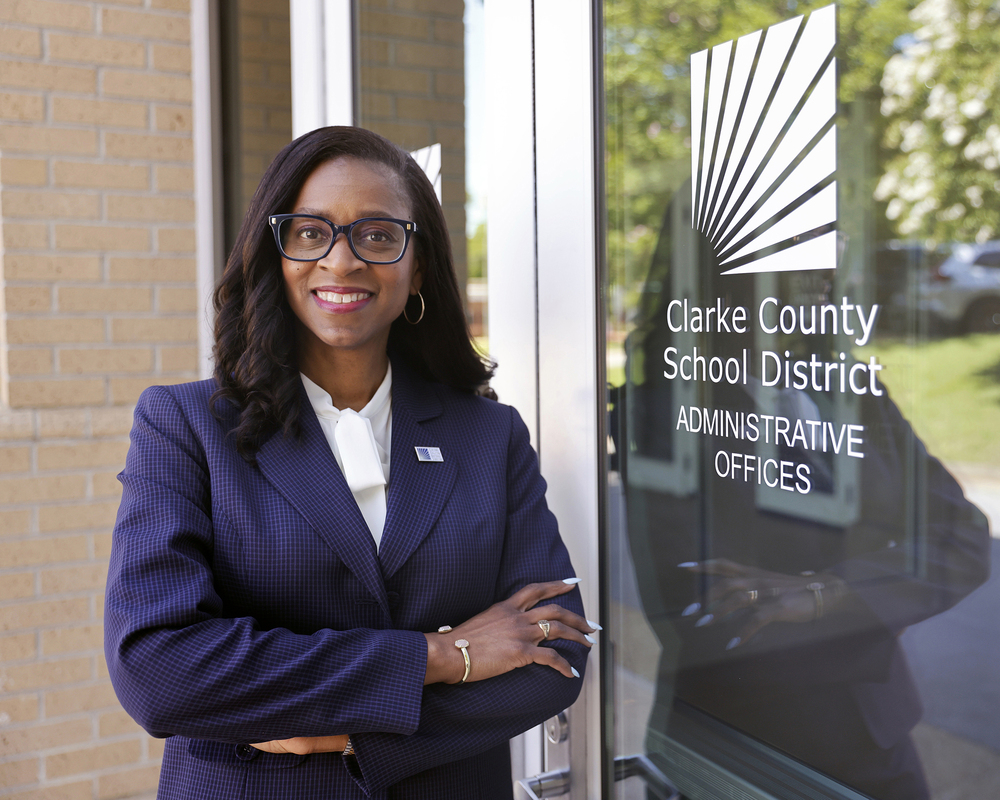 Dr. Jennifer Scott