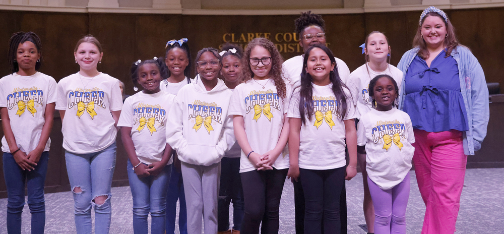 Winterville cheerleaders