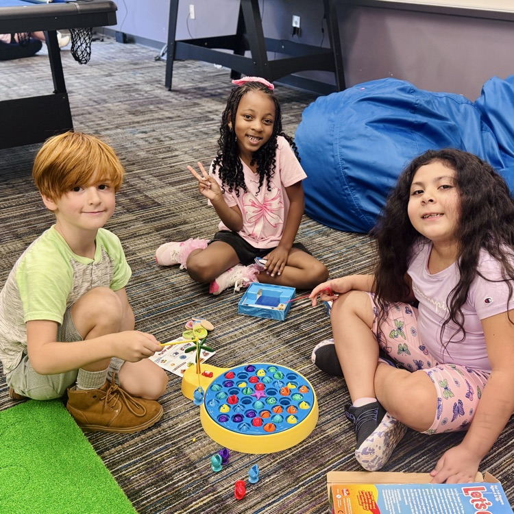 children play board games