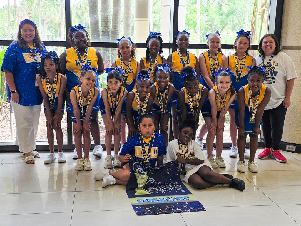 Winterville cheerleaders team photo