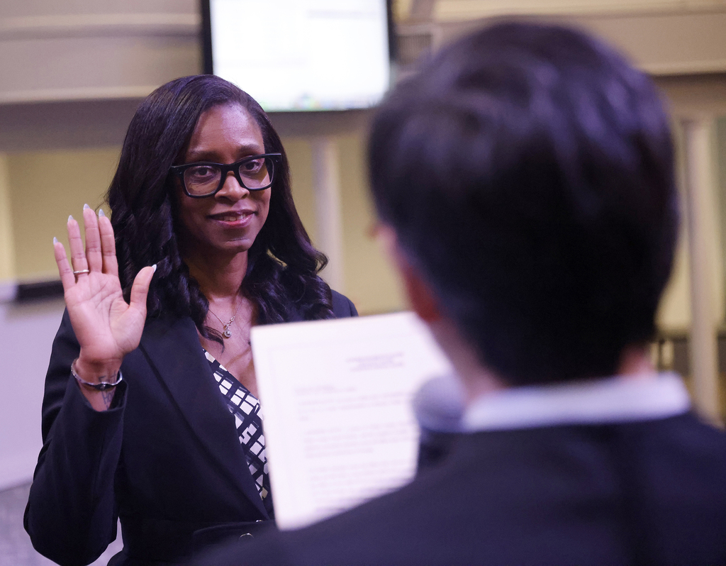 Dr. Scott swearing-in