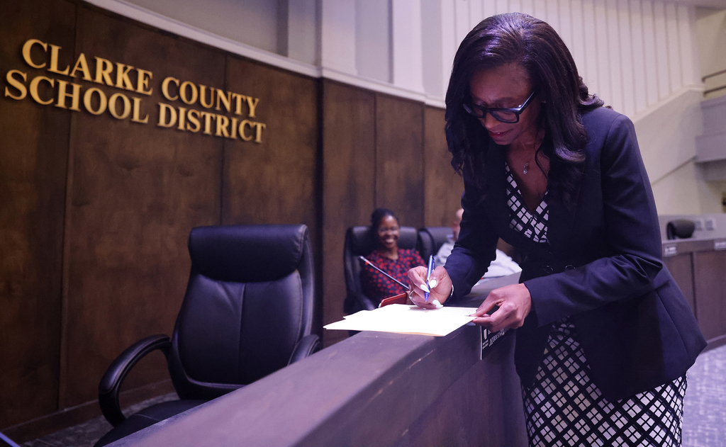 Dr. Scott signing oath