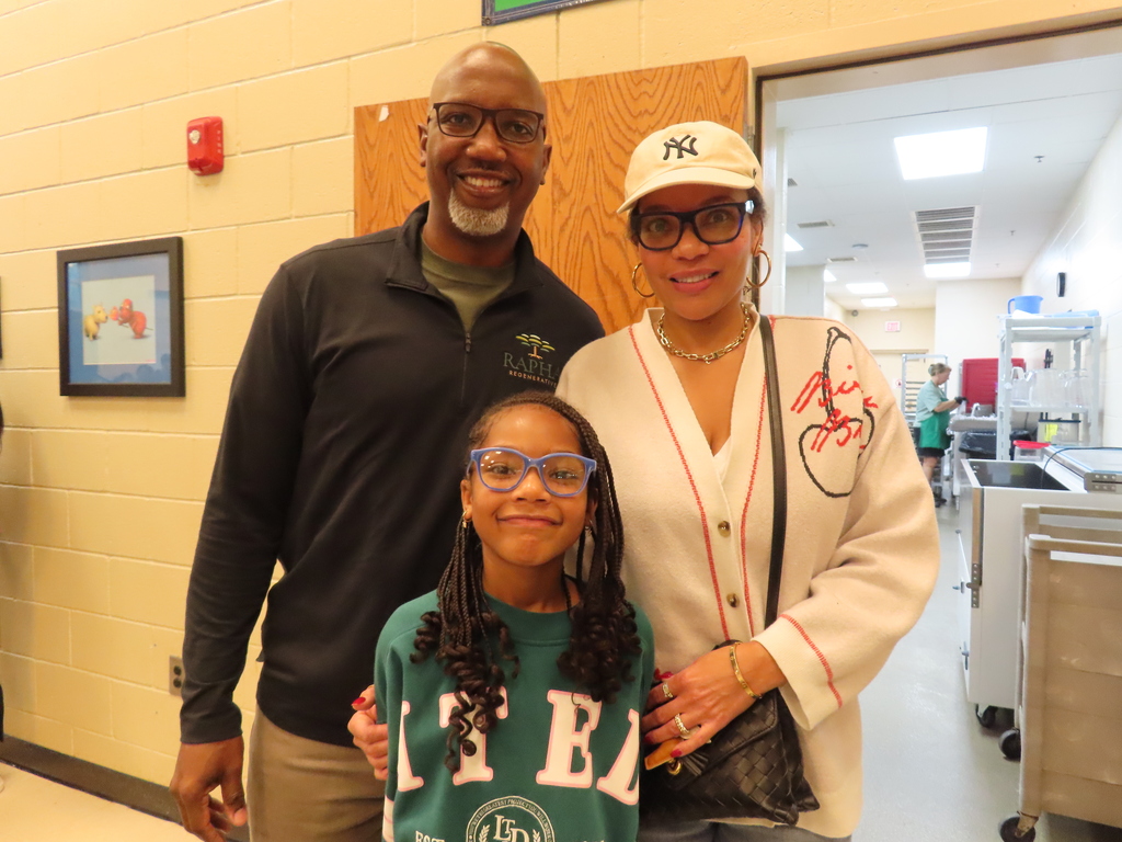 Photos from the 3rd grade parent breakfast. 