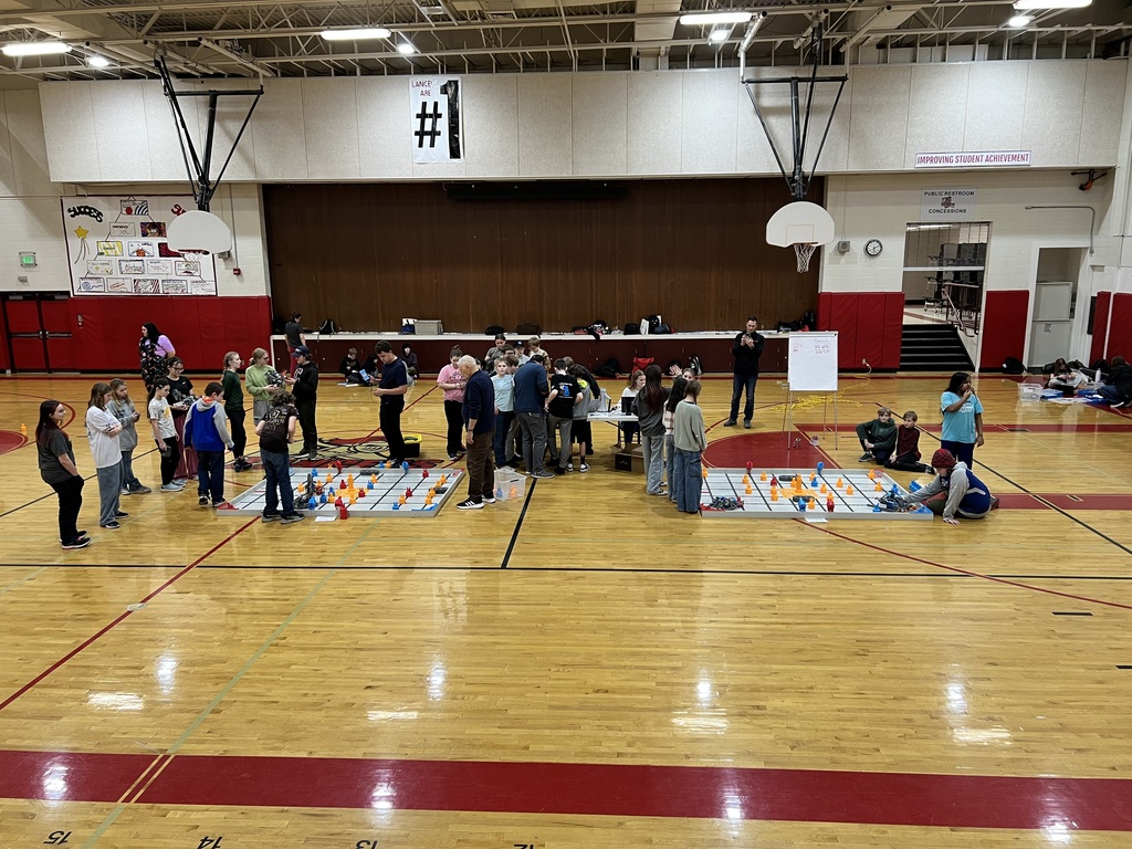 robotics teams competing