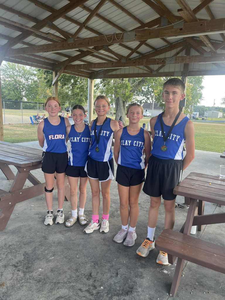 CCJH/Flora Co-op Cross Country had a great meet at Geff! The students finished as follows - JV: Arias - 6th, Parker - 11th Varsity: Daniel - 2nd, Hadley - 3rd, Halle (Flora) - 4th, Finley - 5th, Delaney - 7th