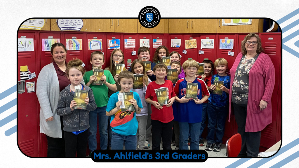Thank you to the Clay City Bank for coming to read to Mrs. Ahlfield's class for Read Across America Week! The kids enjoyed the first chapter of the book "The Miraculous Journey of Edward Tulane" and will enjoy reading the rest. The kids also learned a lot about the bank and what a checking and savings account are for.