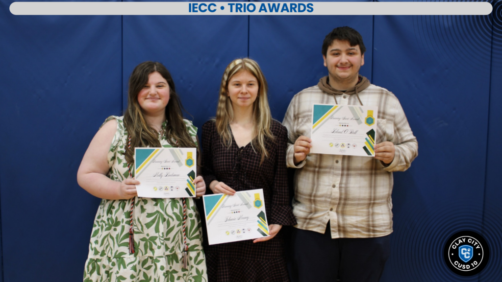 Congratulations to our seniors who received scholarships and awards today during our ceremony! Thank you to our community members who support these students as well.