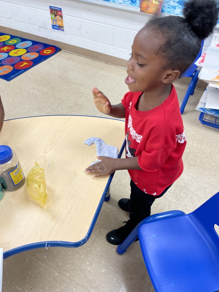 Pre-K making slime