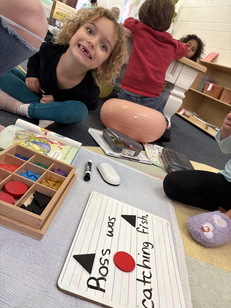 Dr. Batton’s Kindergartners read The Dinosaur Who Lost His Roar and identified nouns and verbs in sentences from the story. 