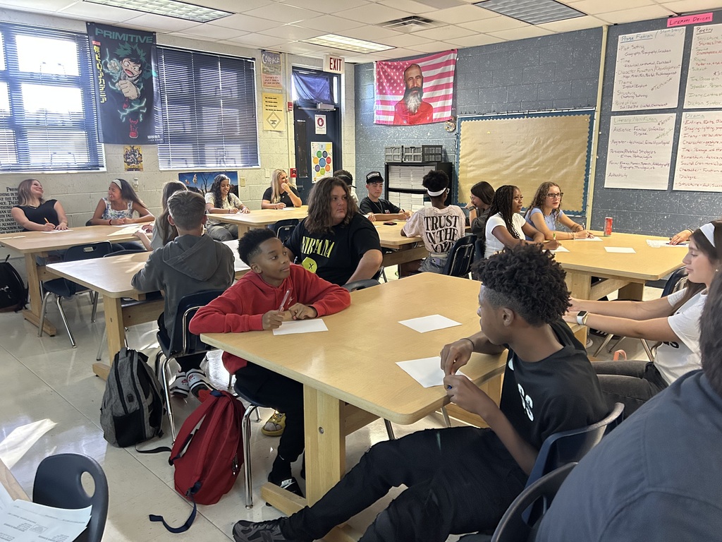 Mr. Schellhorn’s 9th Grade English students kicked off the year with teamwork, creativity, and connection! Students engaged in interactive activities that got them talking, thinking, and working together. From sharing ideas to setting expectations for the year, the focus was on building a supportive and collaborative classroom community. This group is ready to tackle literature, writing, and big ideas, all while supporting one another along the way! 