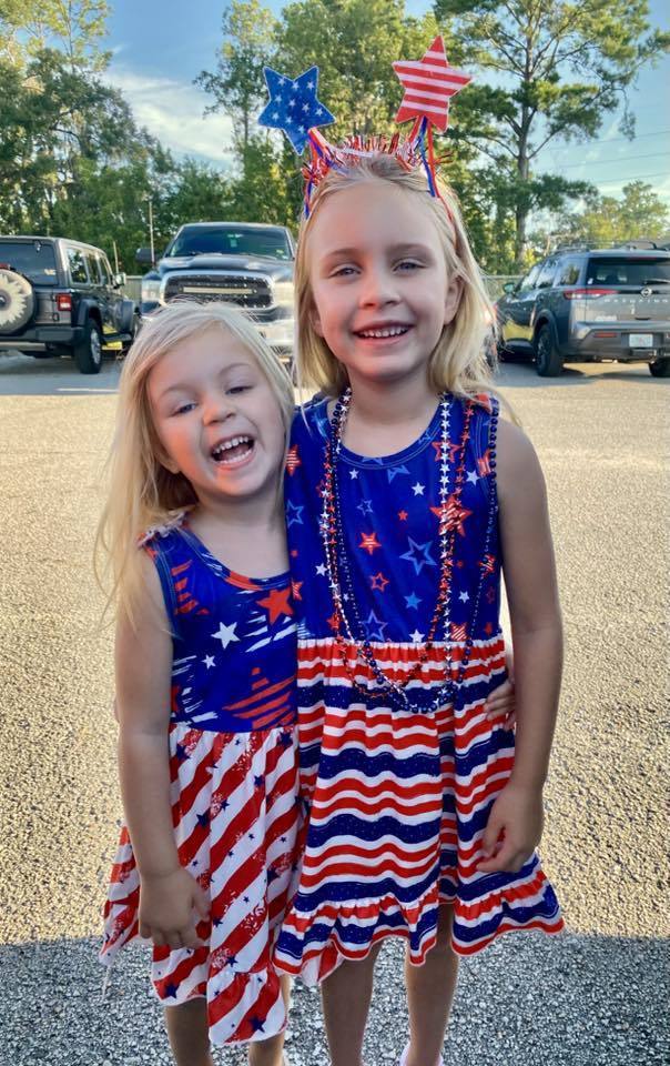 ❤️🤍💙Independence Day Fun!🤍💙❤️ We had so many independent walkers to their classes yesterday! Way to go SPC!🎉
