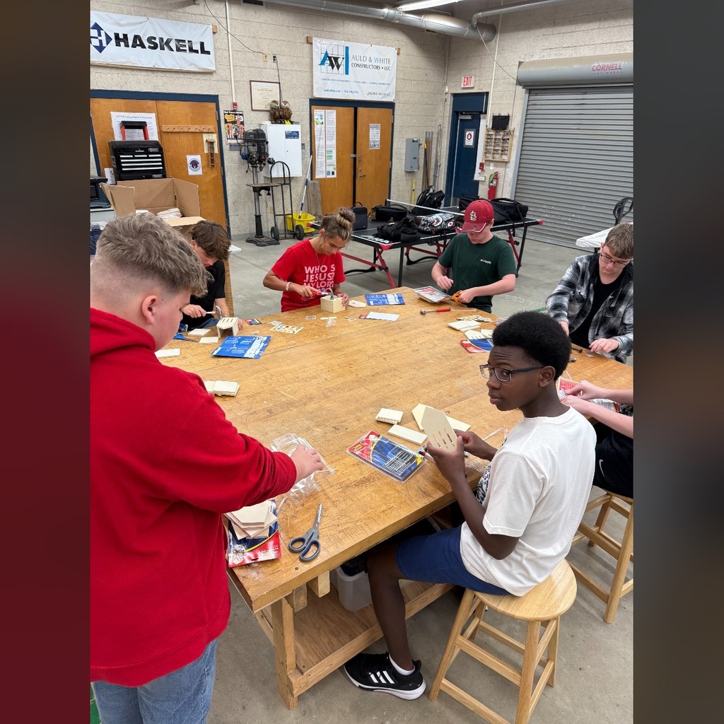 Our Panthers in Carpentry 1 took on the challenge of building Butterfly Houses and Castles! Along the way, they sharpened their skills in safety, following directions, and problem-solving.   To top it off, they got to take their creations home to show off their craftsmanship!