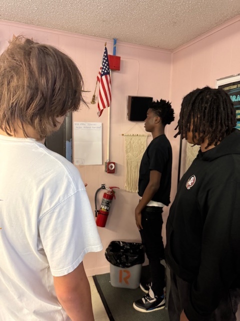 Ms. Wilson’s Technical Theatre 1 students kicked off the year with a creative rotation activity! Working in groups, they tackled thought-provoking questions that sparked critical thinking, assessed what they already knew, and set the stage for diving deeper into the world of technical theatre. This activity laid the foundation for the exciting work they’ll be building on all year long!