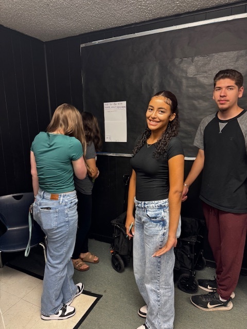 Ms. Wilson’s Technical Theatre 1 students kicked off the year with a creative rotation activity! Working in groups, they tackled thought-provoking questions that sparked critical thinking, assessed what they already knew, and set the stage for diving deeper into the world of technical theatre. This activity laid the foundation for the exciting work they’ll be building on all year long!