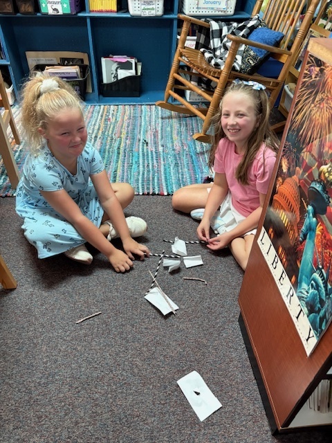Mrs. Van De Water’s 2nd and 3rd grade classes learned TEAM and STEAM this week. They learned ways of working together as a TEAM through STEAM activities.