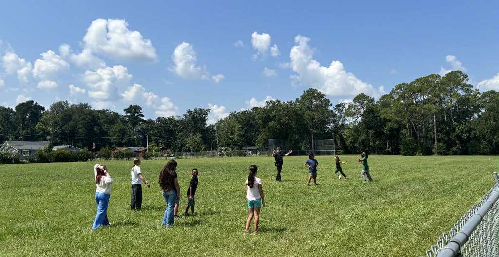 Our on-campus temporary Officer, Officer Brundle, has been such an amazing help this week. Our kiddos love the time he has taken to get to know them and grow a connection inside and out of the classroom. Our UE students have enjoyed teaching and even learning from him over the past two days, from how to throw a football to understanding the formation of stars in our universe! We hope the next school he visits will enjoy him just as much as we have!