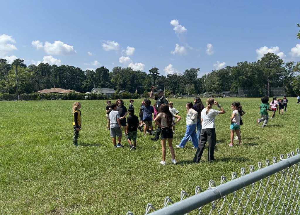 Our on-campus temporary Officer, Officer Brundle, has been such an amazing help this week. Our kiddos love the time he has taken to get to know them and grow a connection inside and out of the classroom. Our UE students have enjoyed teaching and even learning from him over the past two days, from how to throw a football to understanding the formation of stars in our universe! We hope the next school he visits will enjoy him just as much as we have!