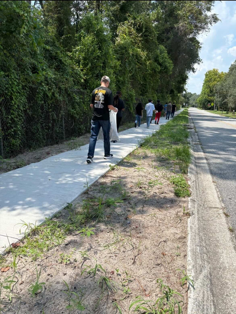Our Ridgeview NJROTC cadets showed their commitment to service this week by taking part in their monthly Adopt-a-Road cleanup. Armed with gloves, safety vests, and plenty of Panther Pride, our cadets worked together to clear trash and debris from the roadside near campus.  This ongoing project not only keeps our community cleaner and safer, but also teaches responsibility, teamwork, and civic pride. Month after month, our cadets prove that leadership extends beyond the classroom and drill deck—it’s about taking action to improve the world around us.  Way to RISE, Panthers! 🐾