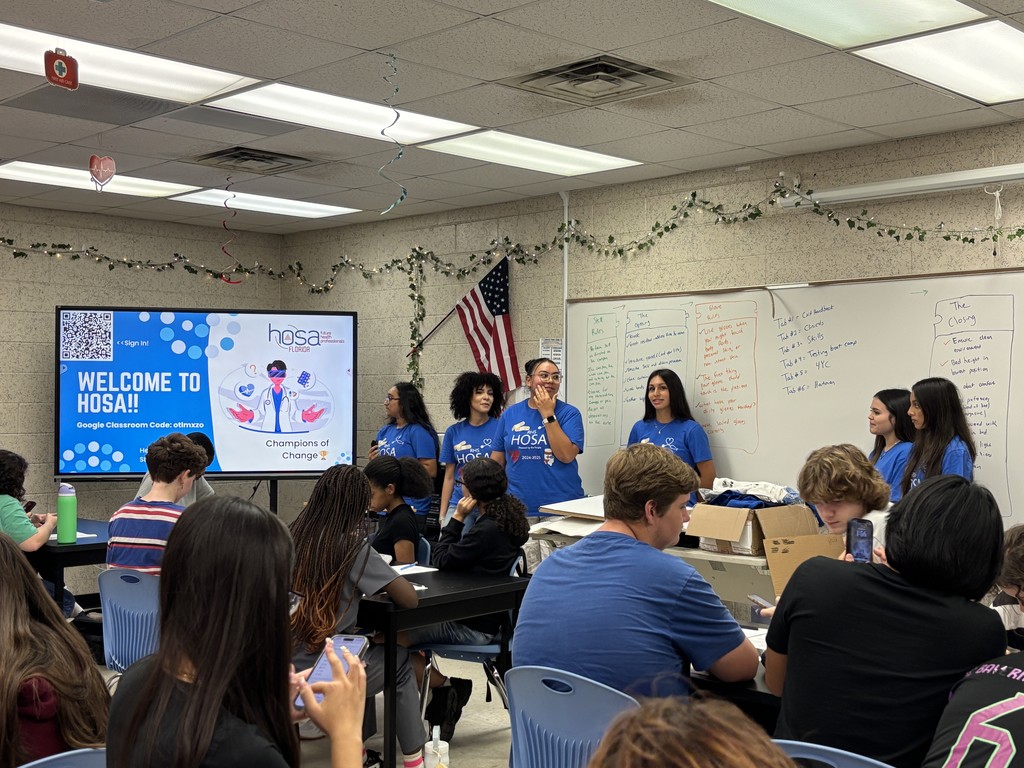 Students gather for the first HOSA informational meeting of the year.