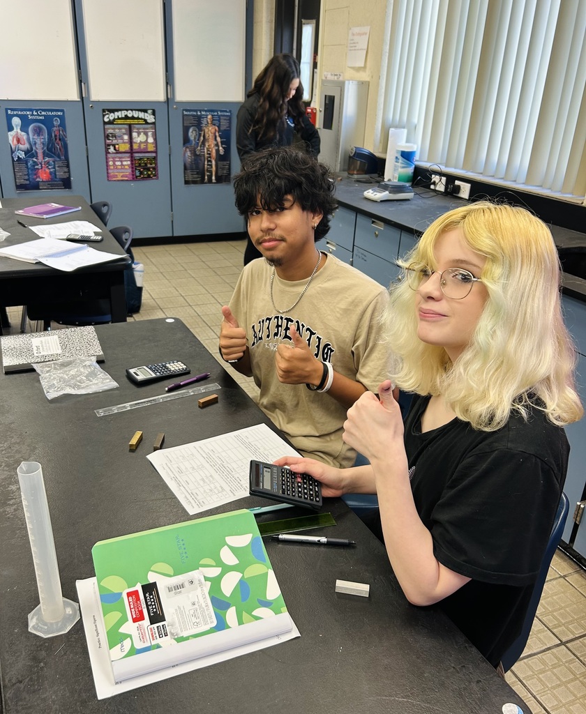 Ms. Fortner’s Pre-IB and Honors Chemistry students dove into a density cube challenge! Using two different methods, they calculated densities to uncover the identity of four mystery cubes. Along the way, they sharpened their lab skills, applied significant figures with precision, and discovered how math and science come together in the lab.