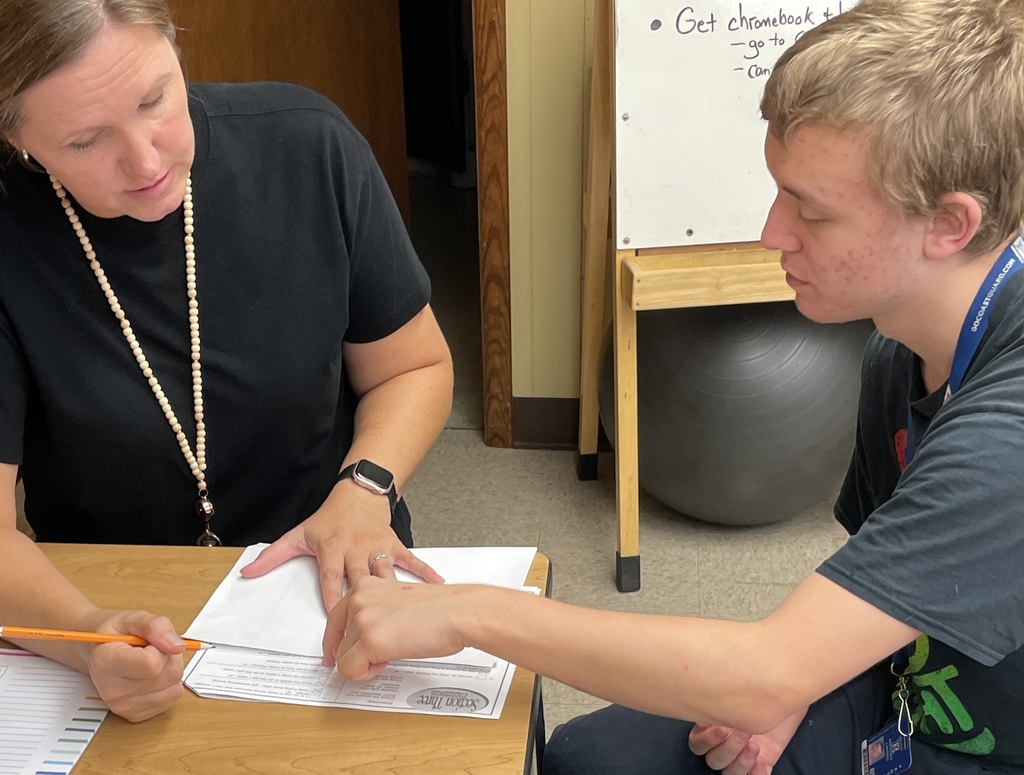 In Ms. Weaver’s class, students took part in a self-determination assessment to reflect on their own strengths and needs. This activity empowered them to set meaningful goals and practice advocating for themselves—essential skills that will carry them far beyond the classroom. 