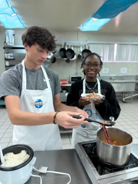 Last week, Culinary students took advantage of the block schedule to dive into full-meal cooking. Each class voted on their dish of choice—3rd period created homemade pasta with Alfredo sauce, while 5th period prepared a hearty chicken and sausage gumbo. Students enjoyed the opportunity to cook a complete meal from start to finish, showcasing both their skills and teamwork in the kitchen.